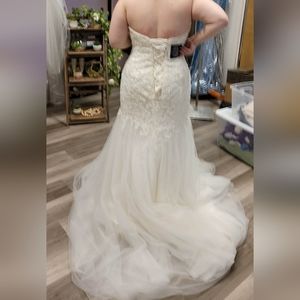 Mermaid wedding dress